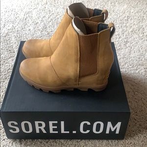 Joan of Arctic Wedge II Chelsea | Camel Brown | 7